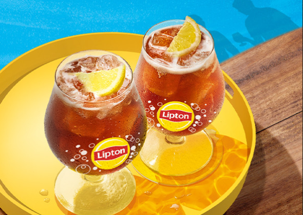 Complétez l'expérience avec notre verre Lipton. 